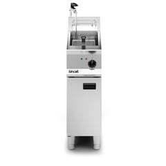 Lincat Opus 800 Electric Free-standing Single Tank Fryer with Pumped Filtration - 1 Basket - W 300 mm - 12.0 kW