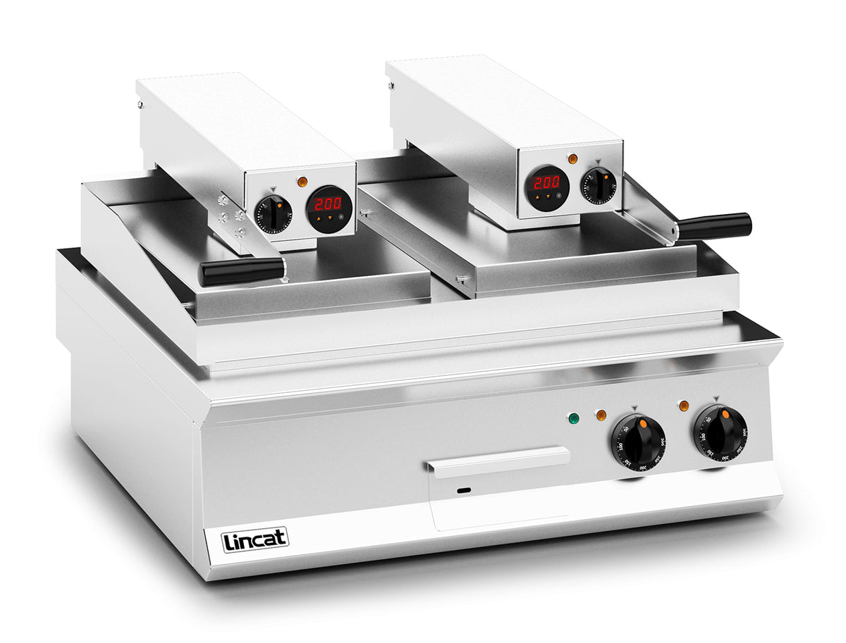 Lincat Opus 800 Electric Counter-top Clam Griddle - Ribbed Upper Plate - W 800 mm - 17.2 kW