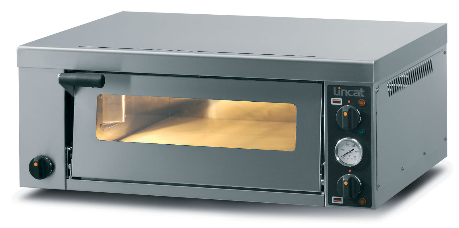 Lincat Electric Counter-top Pizza Oven - Single-Deck - W 886 mm - 3.0 kW